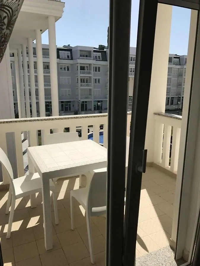דירה Apartament Privat Te Grand Europa Resort Velipojë