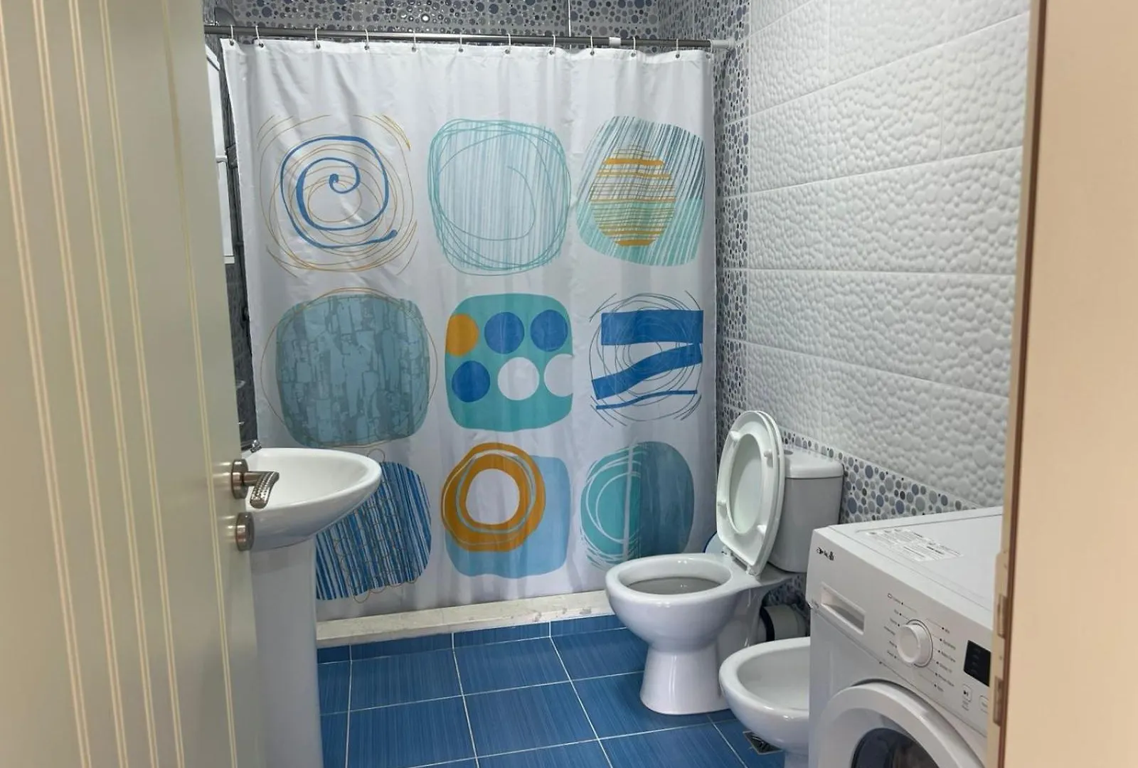 Apartament Privat Te Grand Europa Resort Velipojë 0*,